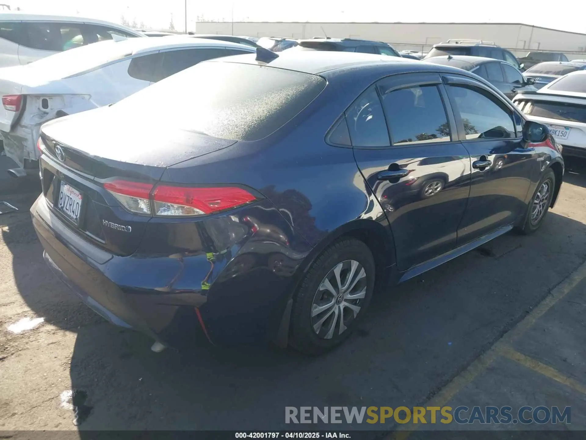 4 Photograph of a damaged car JTDEAMDE2MJ022257 TOYOTA COROLLA 2021