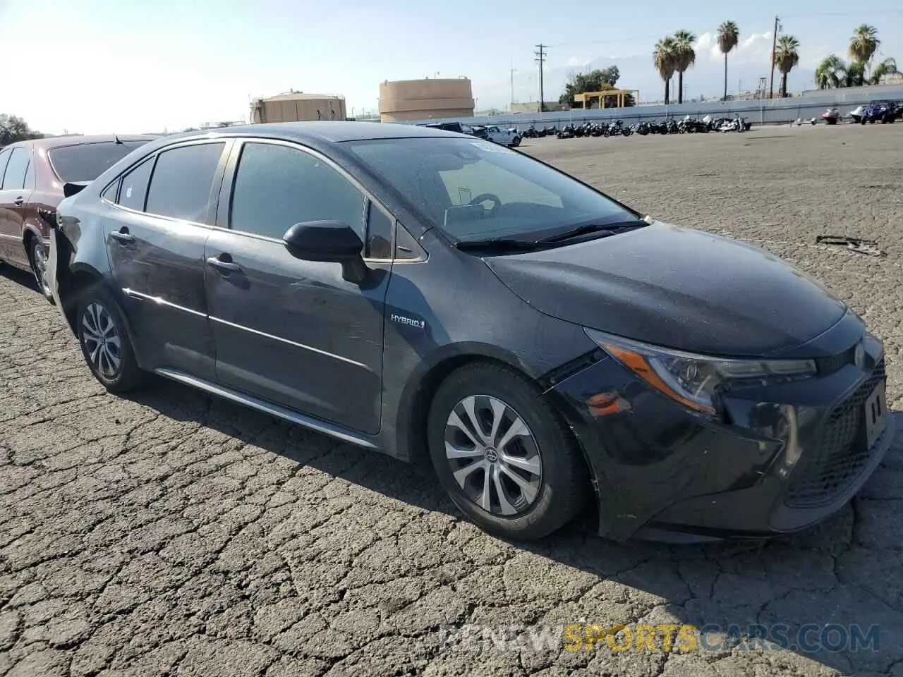 4 Photograph of a damaged car JTDEAMDE2MJ035185 TOYOTA COROLLA 2021