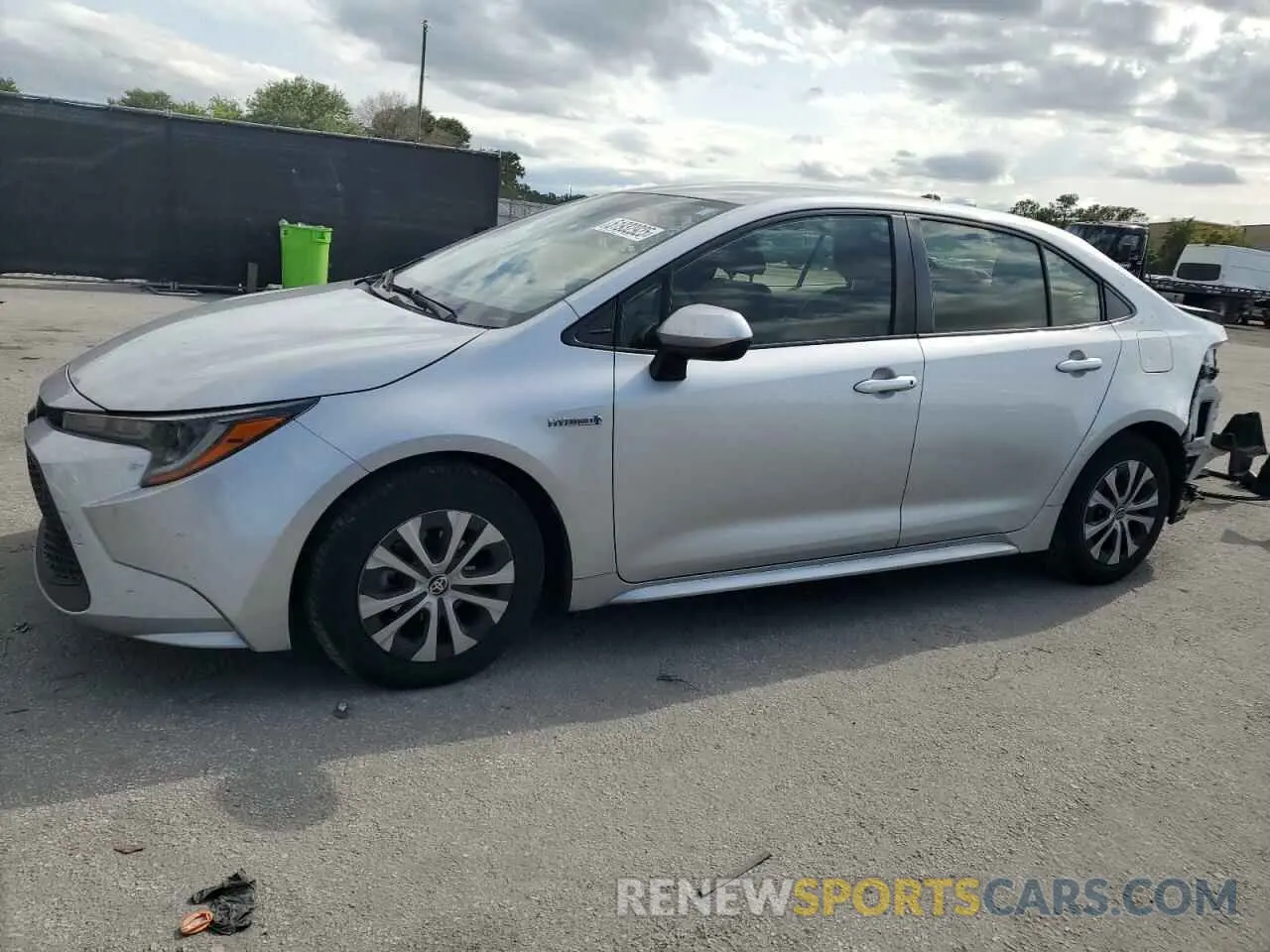 1 Photograph of a damaged car JTDEAMDE3MJ007072 TOYOTA COROLLA 2021
