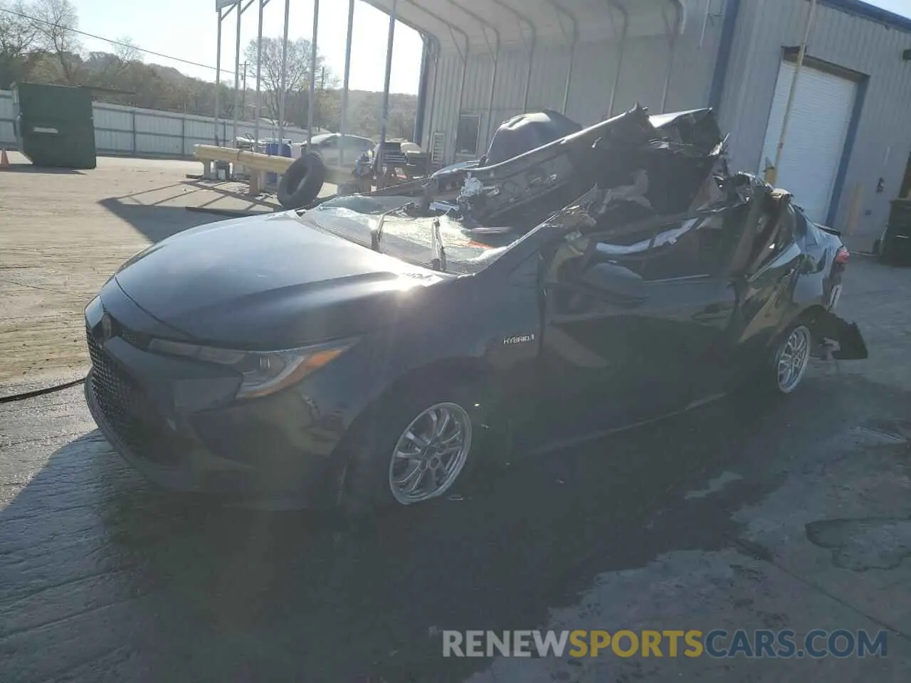 1 Photograph of a damaged car JTDEAMDE3MJ008349 TOYOTA COROLLA 2021