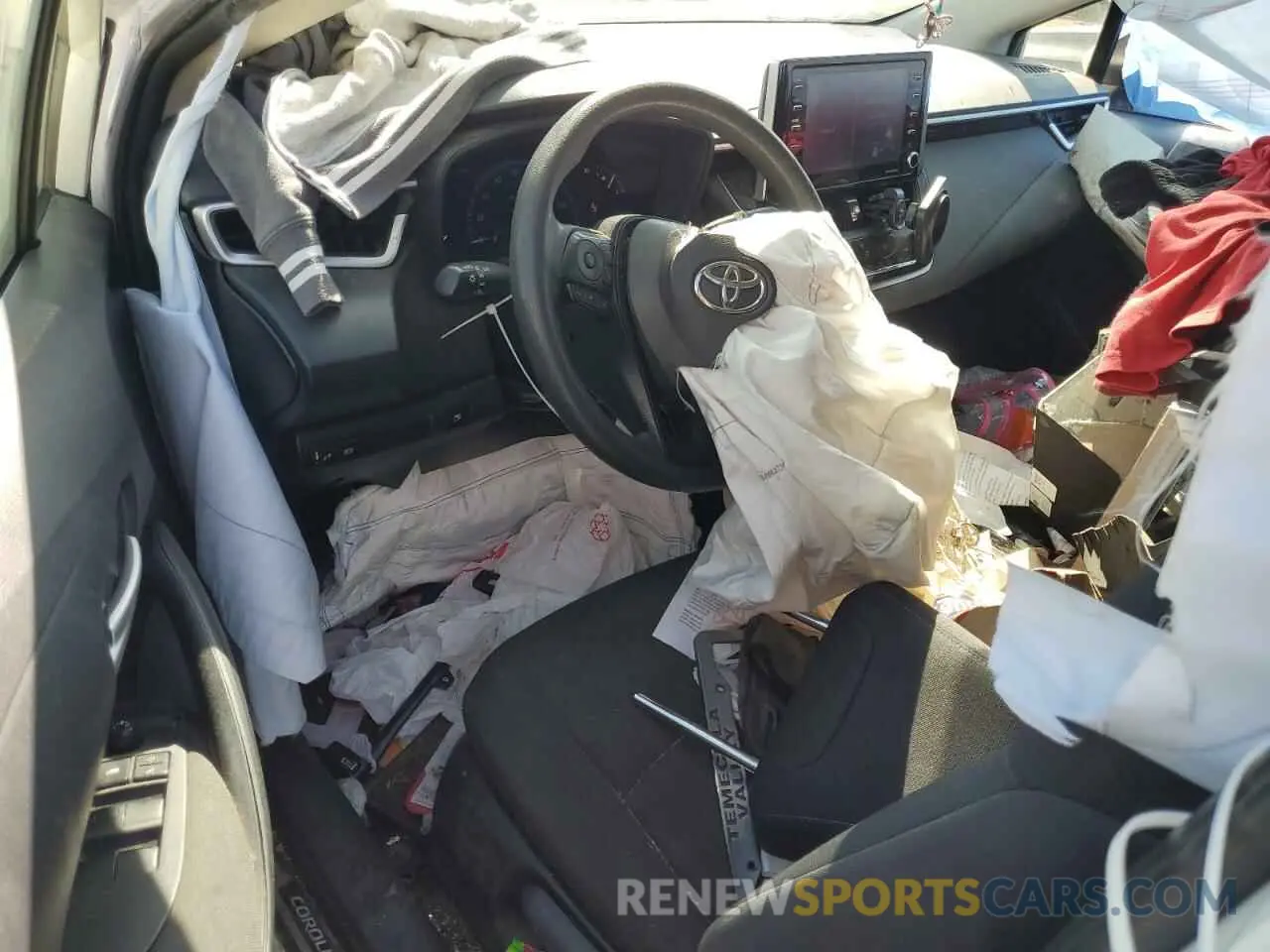 8 Photograph of a damaged car JTDEAMDE3MJ013213 TOYOTA COROLLA 2021