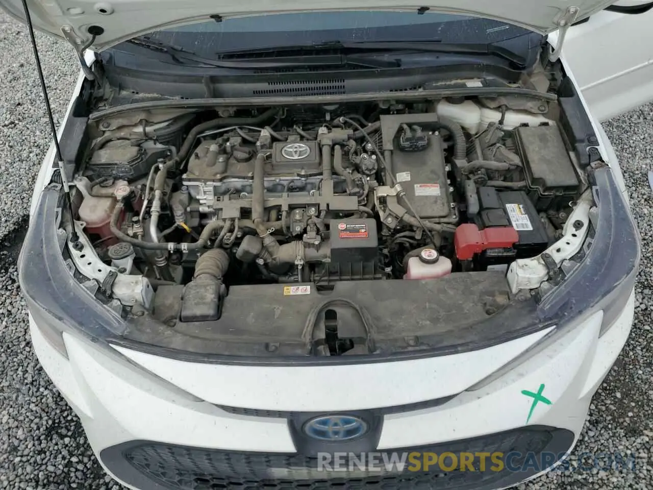 13 Photograph of a damaged car JTDEAMDE3MJ013373 TOYOTA COROLLA 2021