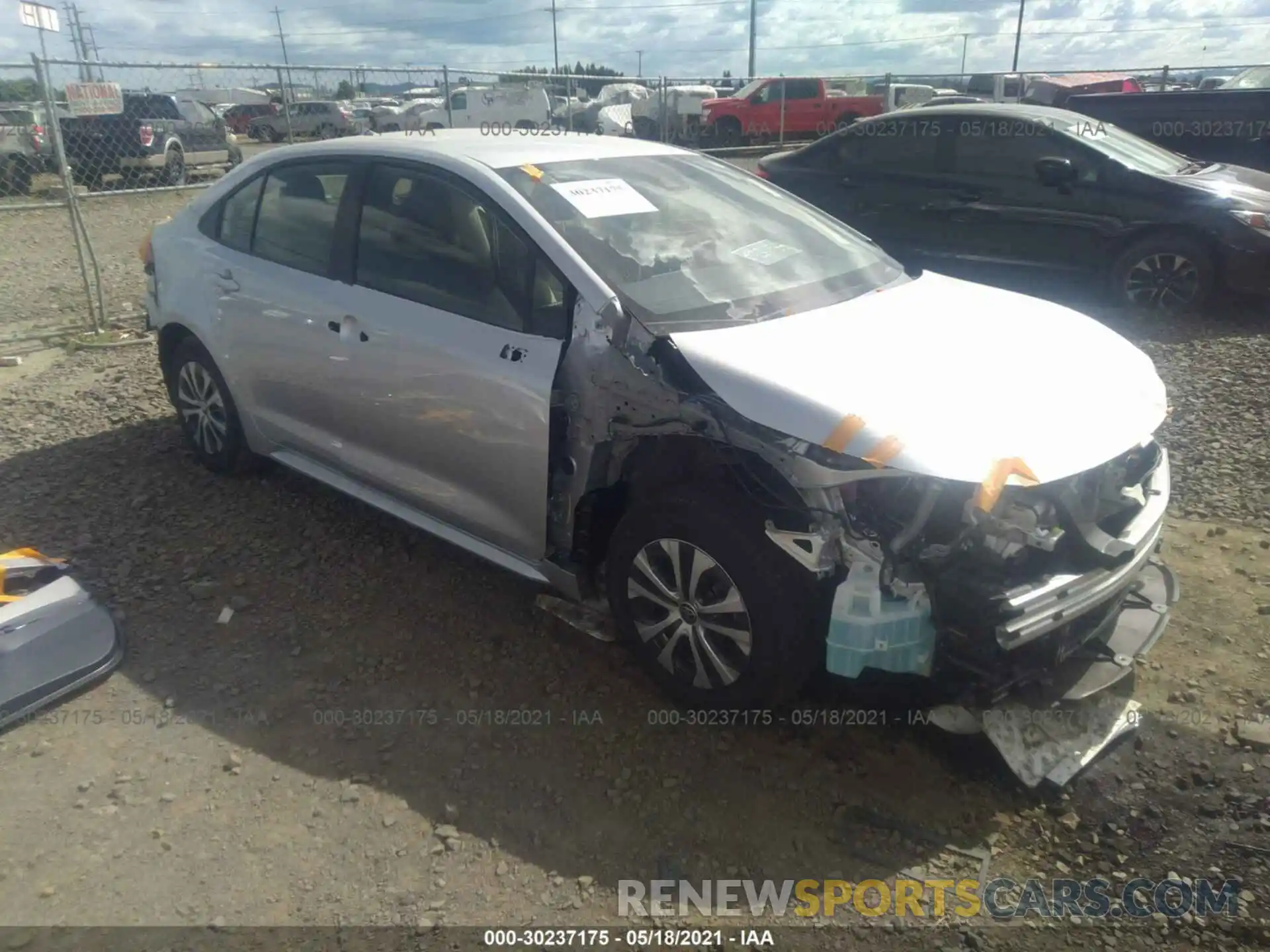 1 Photograph of a damaged car JTDEAMDE3MJ015317 TOYOTA COROLLA 2021