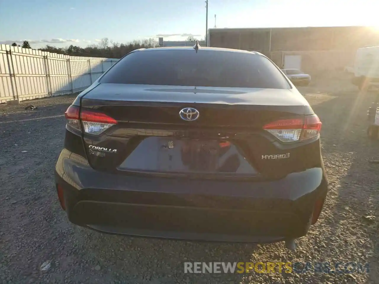 6 Photograph of a damaged car JTDEAMDE3MJ025698 TOYOTA COROLLA 2021