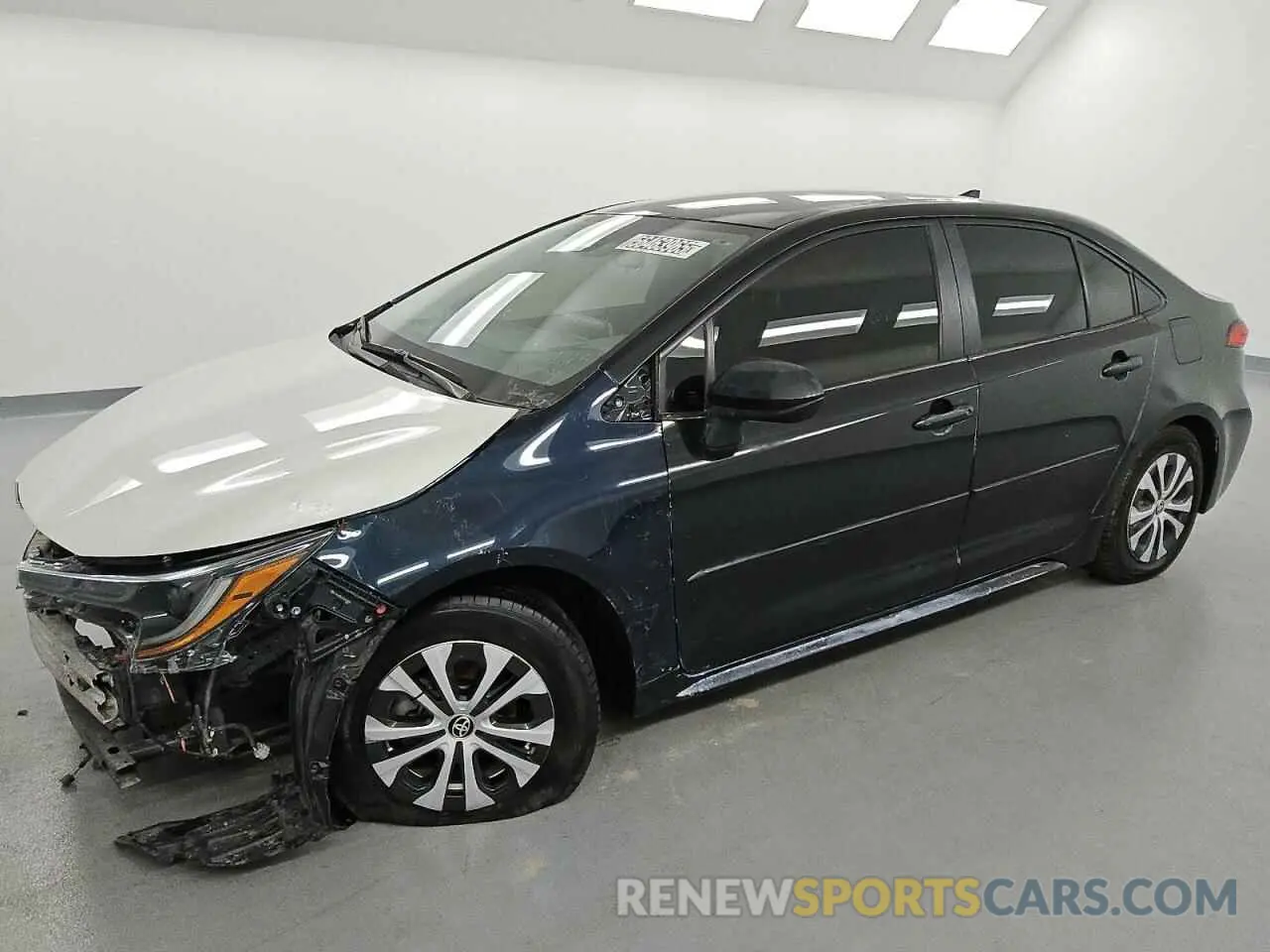 1 Photograph of a damaged car JTDEAMDE3MJ029038 TOYOTA COROLLA 2021