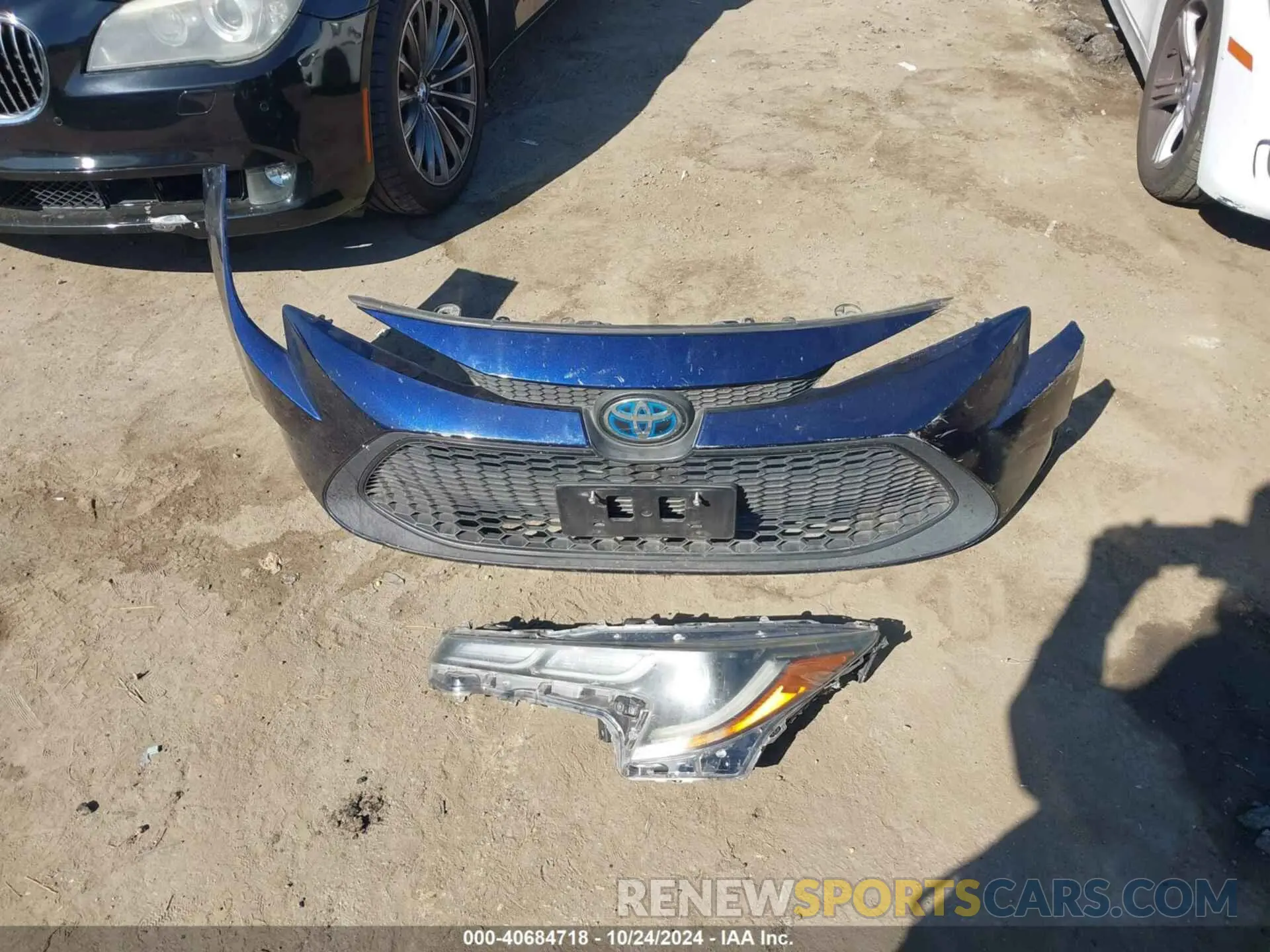 12 Photograph of a damaged car JTDEAMDE4MJ009011 TOYOTA COROLLA 2021