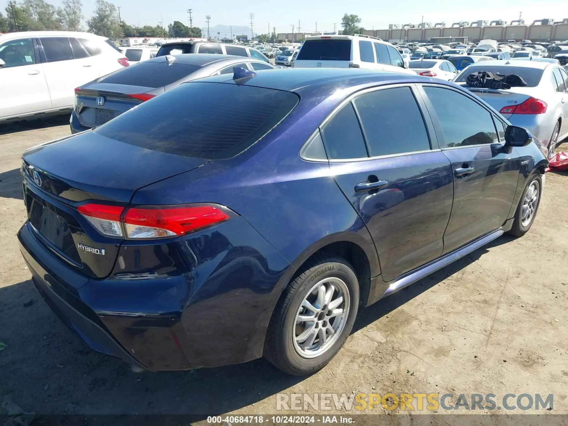 4 Photograph of a damaged car JTDEAMDE4MJ009011 TOYOTA COROLLA 2021