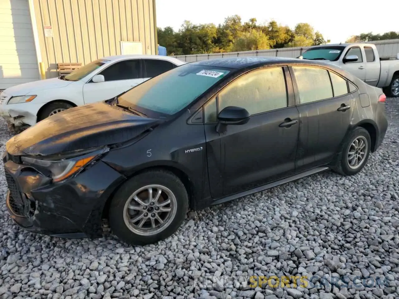 1 Photograph of a damaged car JTDEAMDE4MJ016265 TOYOTA COROLLA 2021
