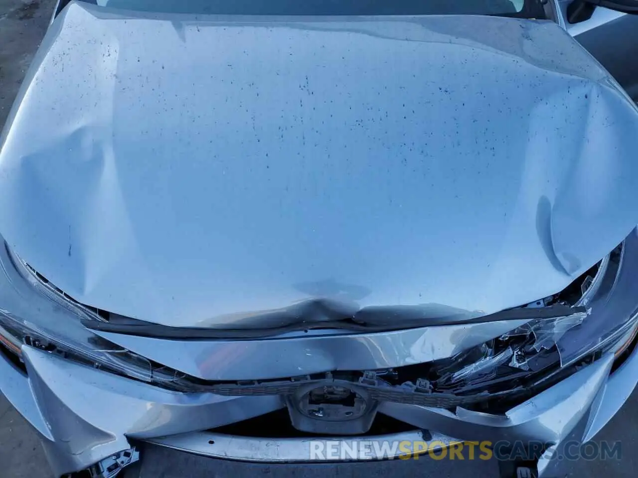 11 Photograph of a damaged car JTDEAMDE4MJ027301 TOYOTA COROLLA 2021