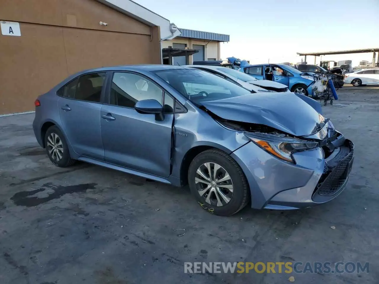 4 Photograph of a damaged car JTDEAMDE4MJ027301 TOYOTA COROLLA 2021