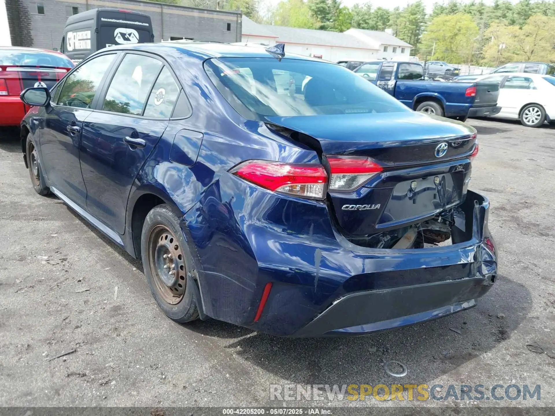 3 Photograph of a damaged car JTDEAMDE4MJ031901 TOYOTA COROLLA 2021
