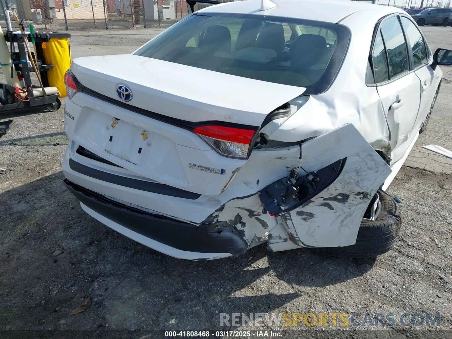 6 Photograph of a damaged car JTDEAMDE4MJ032692 TOYOTA COROLLA 2021