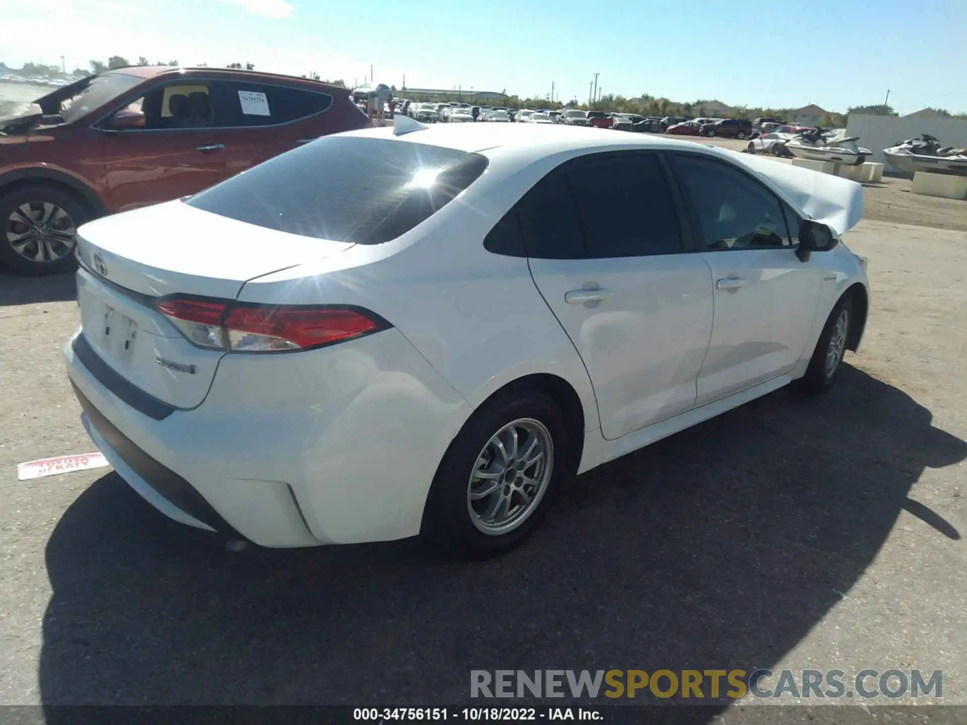 4 Photograph of a damaged car JTDEAMDE5MJ004562 TOYOTA COROLLA 2021