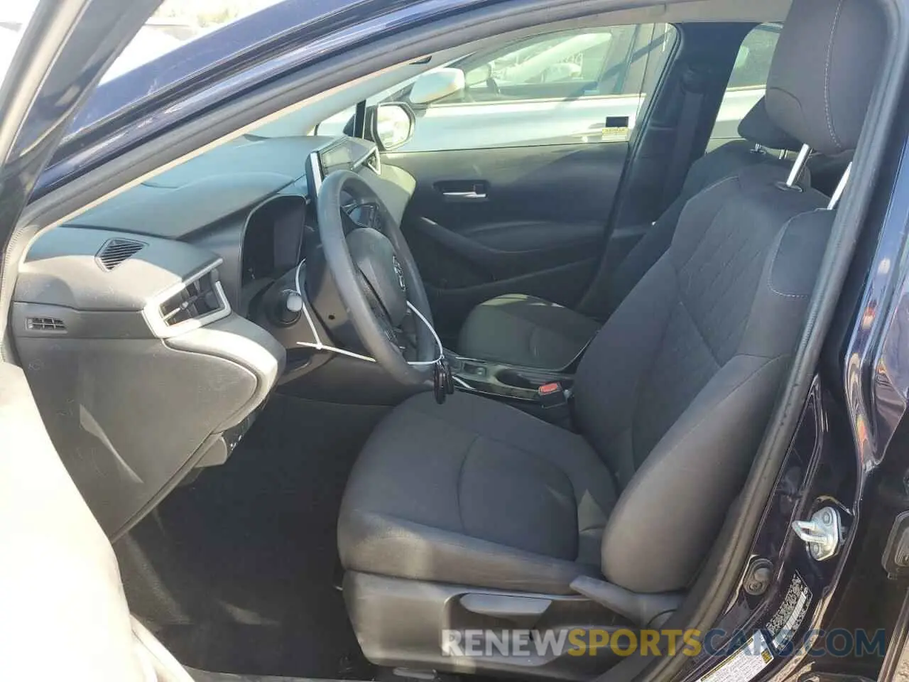 7 Photograph of a damaged car JTDEAMDE5MJ006179 TOYOTA COROLLA 2021