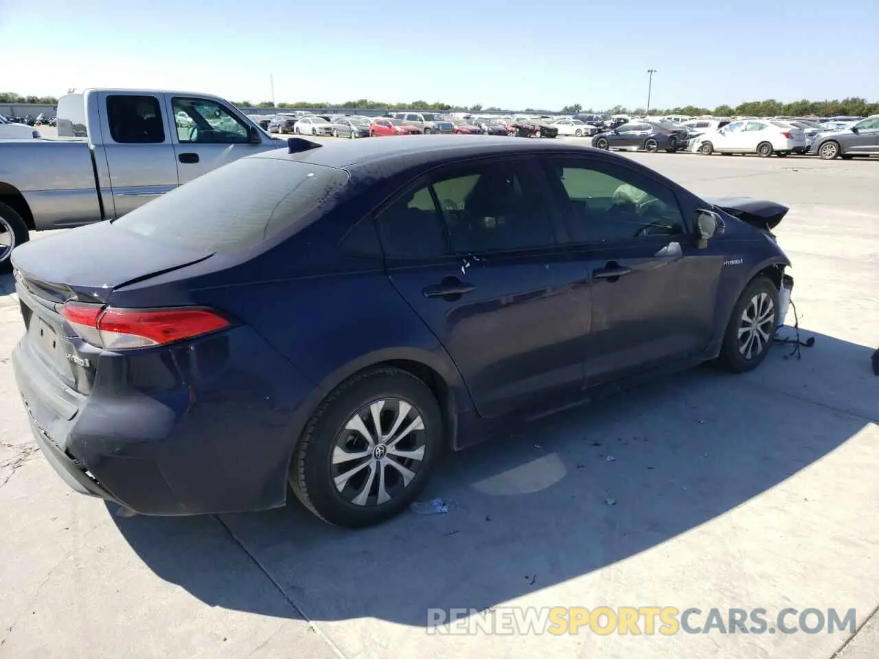 3 Photograph of a damaged car JTDEAMDE5MJ007073 TOYOTA COROLLA 2021