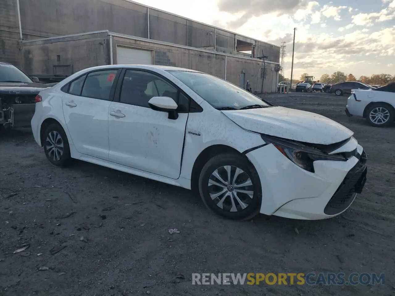 4 Photograph of a damaged car JTDEAMDE5MJ011236 TOYOTA COROLLA 2021