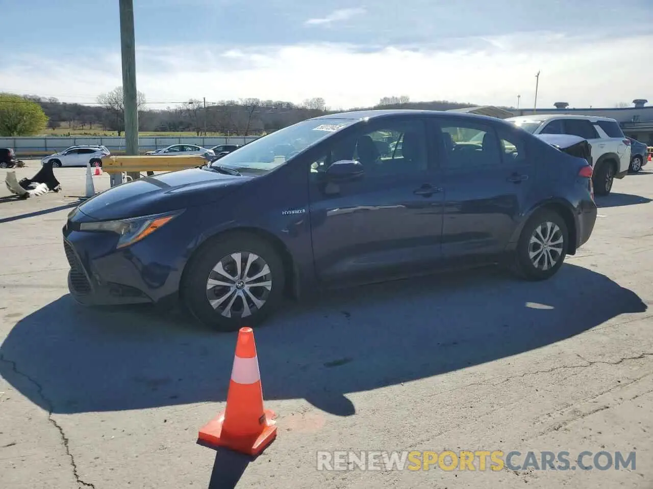 1 Photograph of a damaged car JTDEAMDE5MJ030899 TOYOTA COROLLA 2021