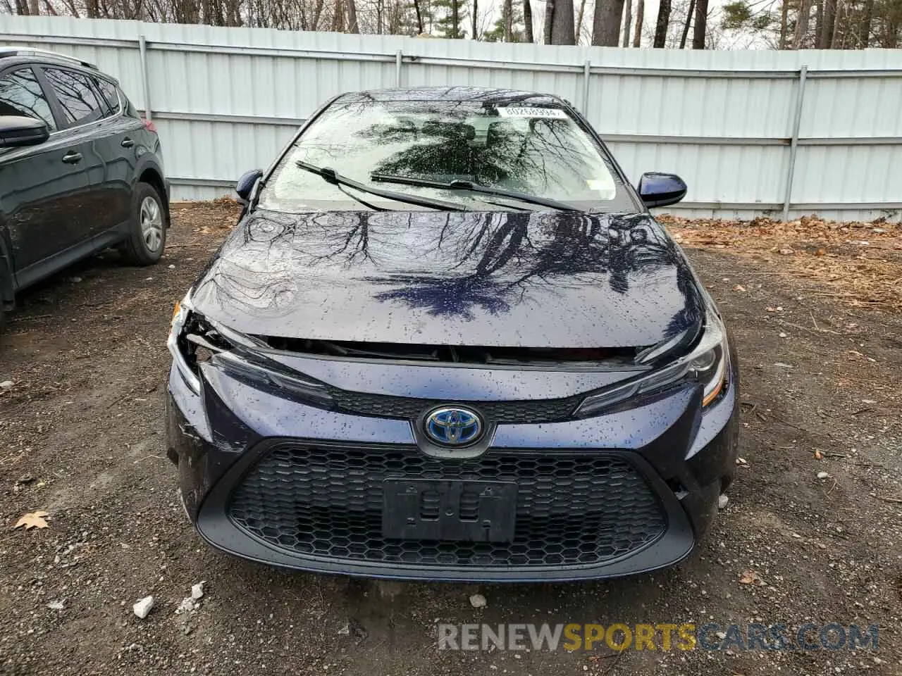 5 Photograph of a damaged car JTDEAMDE5MJ032426 TOYOTA COROLLA 2021