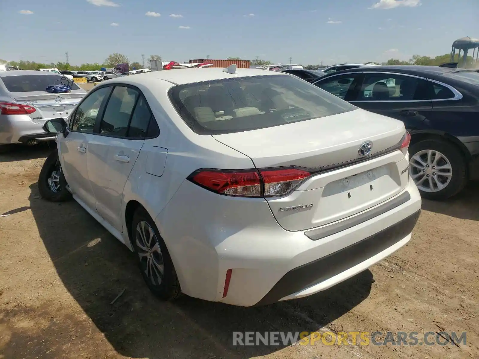 3 Photograph of a damaged car JTDEAMDE6MJ003484 TOYOTA COROLLA 2021