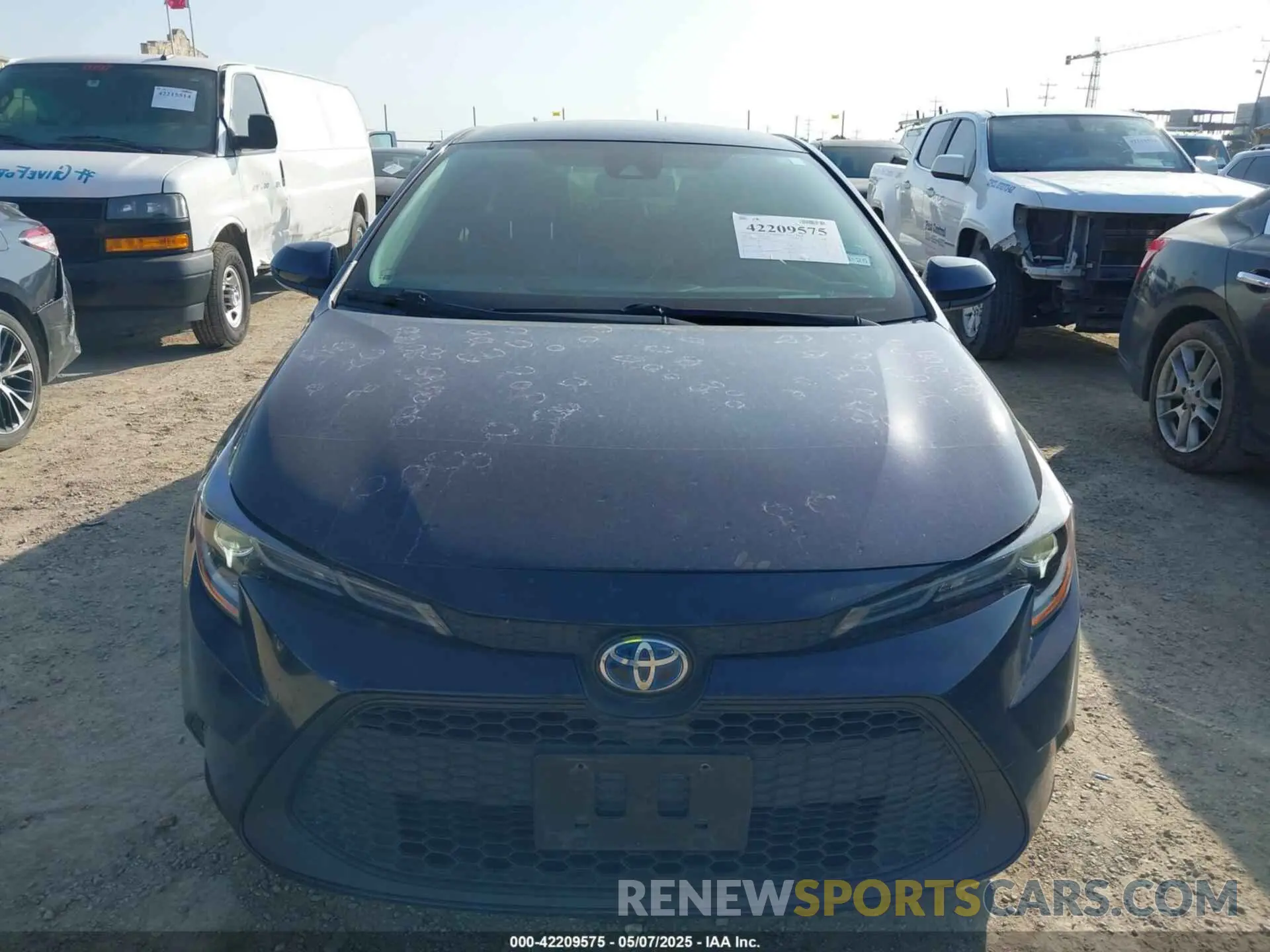 12 Photograph of a damaged car JTDEAMDE6MJ004554 TOYOTA COROLLA 2021