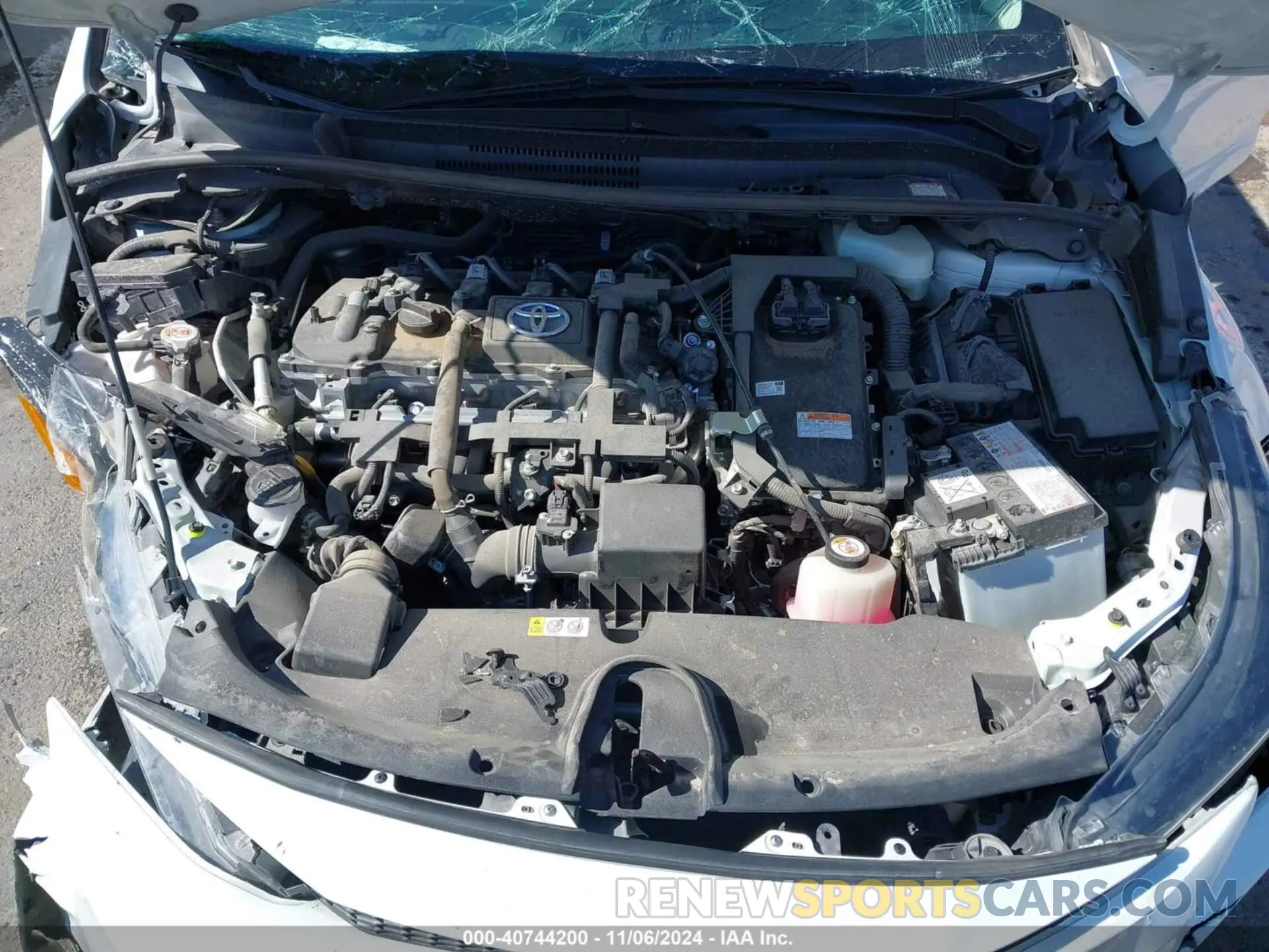 10 Photograph of a damaged car JTDEAMDE6MJ007258 TOYOTA COROLLA 2021