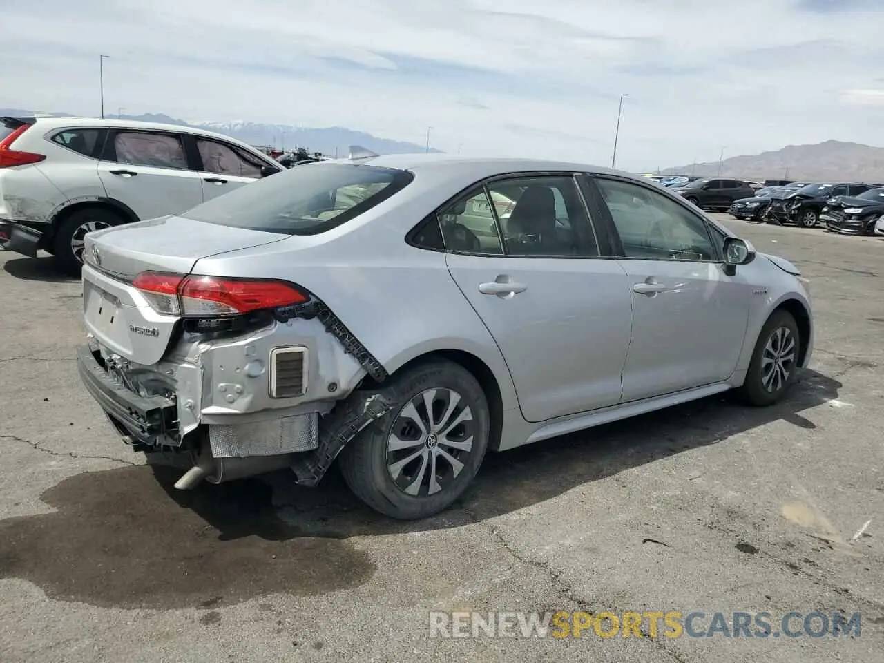 3 Photograph of a damaged car JTDEAMDE6MJ008863 TOYOTA COROLLA 2021