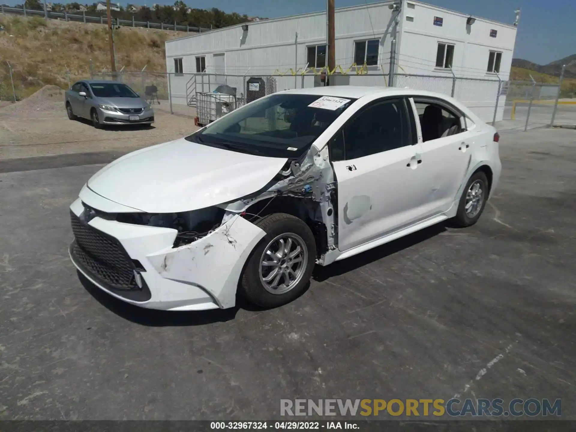 2 Photograph of a damaged car JTDEAMDE6MJ011617 TOYOTA COROLLA 2021