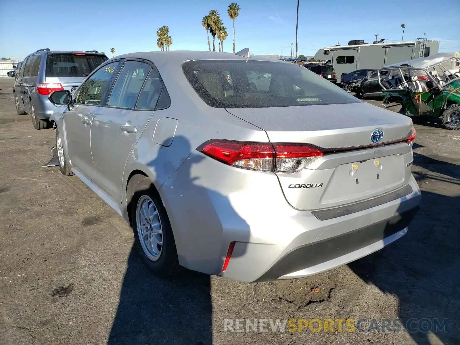 3 Photograph of a damaged car JTDEAMDE6MJ012587 TOYOTA COROLLA 2021