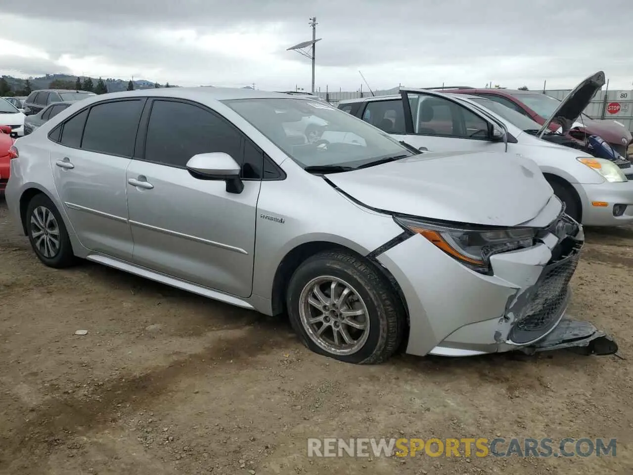 4 Photograph of a damaged car JTDEAMDE6MJ019362 TOYOTA COROLLA 2021