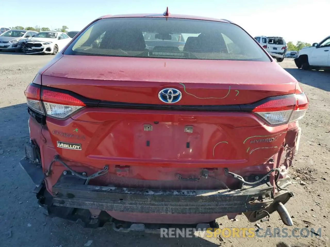6 Photograph of a damaged car JTDEAMDE6MJ026618 TOYOTA COROLLA 2021