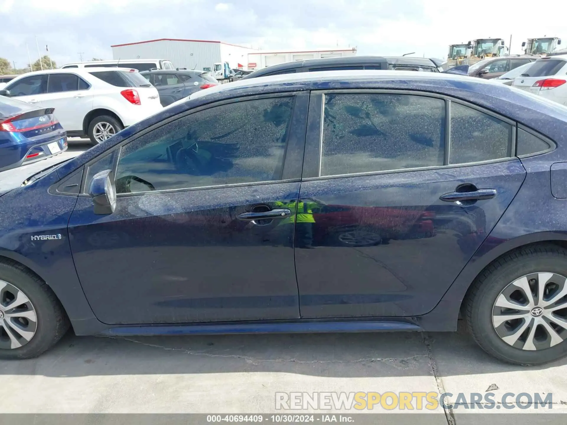13 Photograph of a damaged car JTDEAMDE6MJ031172 TOYOTA COROLLA 2021