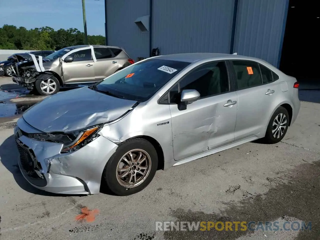 1 Photograph of a damaged car JTDEAMDE6MJ031432 TOYOTA COROLLA 2021