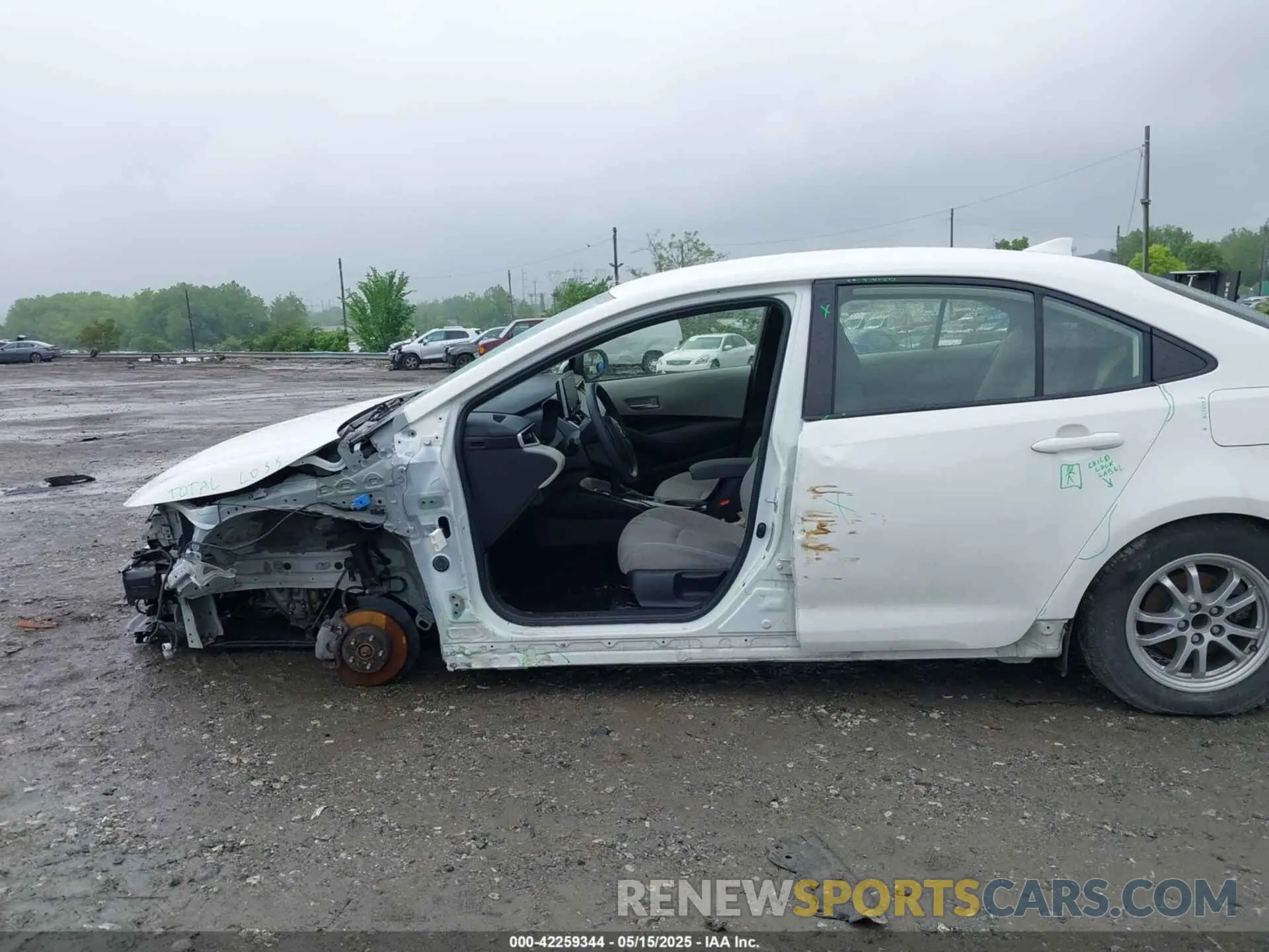 6 Photograph of a damaged car JTDEAMDE7MJ009617 TOYOTA COROLLA 2021