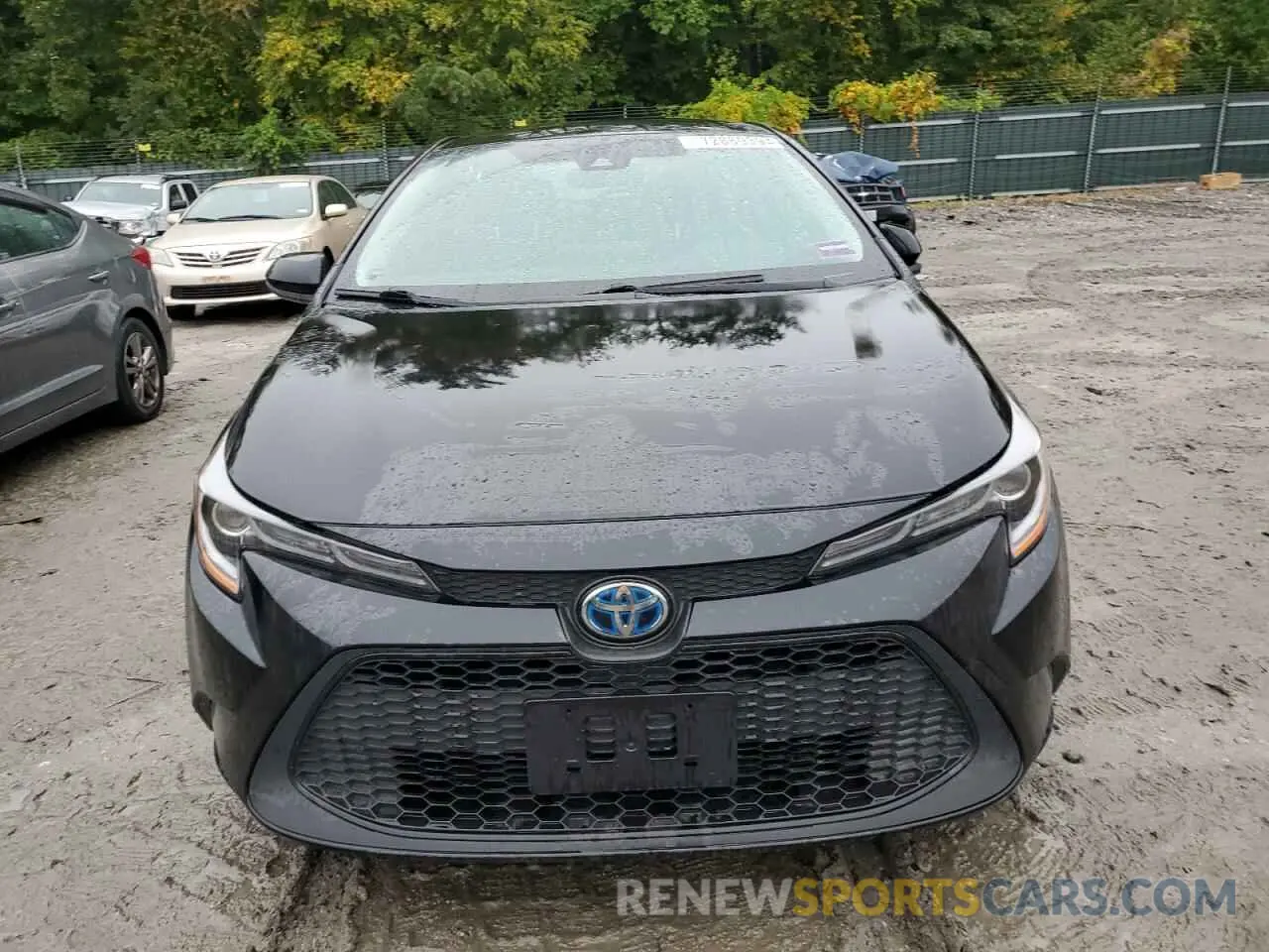 5 Photograph of a damaged car JTDEAMDE7MJ017720 TOYOTA COROLLA 2021