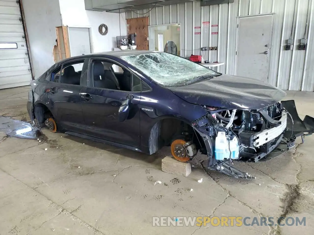 4 Photograph of a damaged car JTDEAMDE8MJ003602 TOYOTA COROLLA 2021