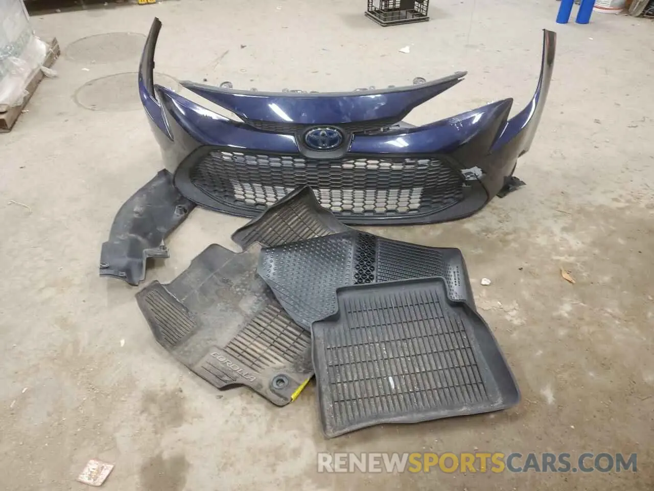 12 Photograph of a damaged car JTDEAMDE8MJ004670 TOYOTA COROLLA 2021