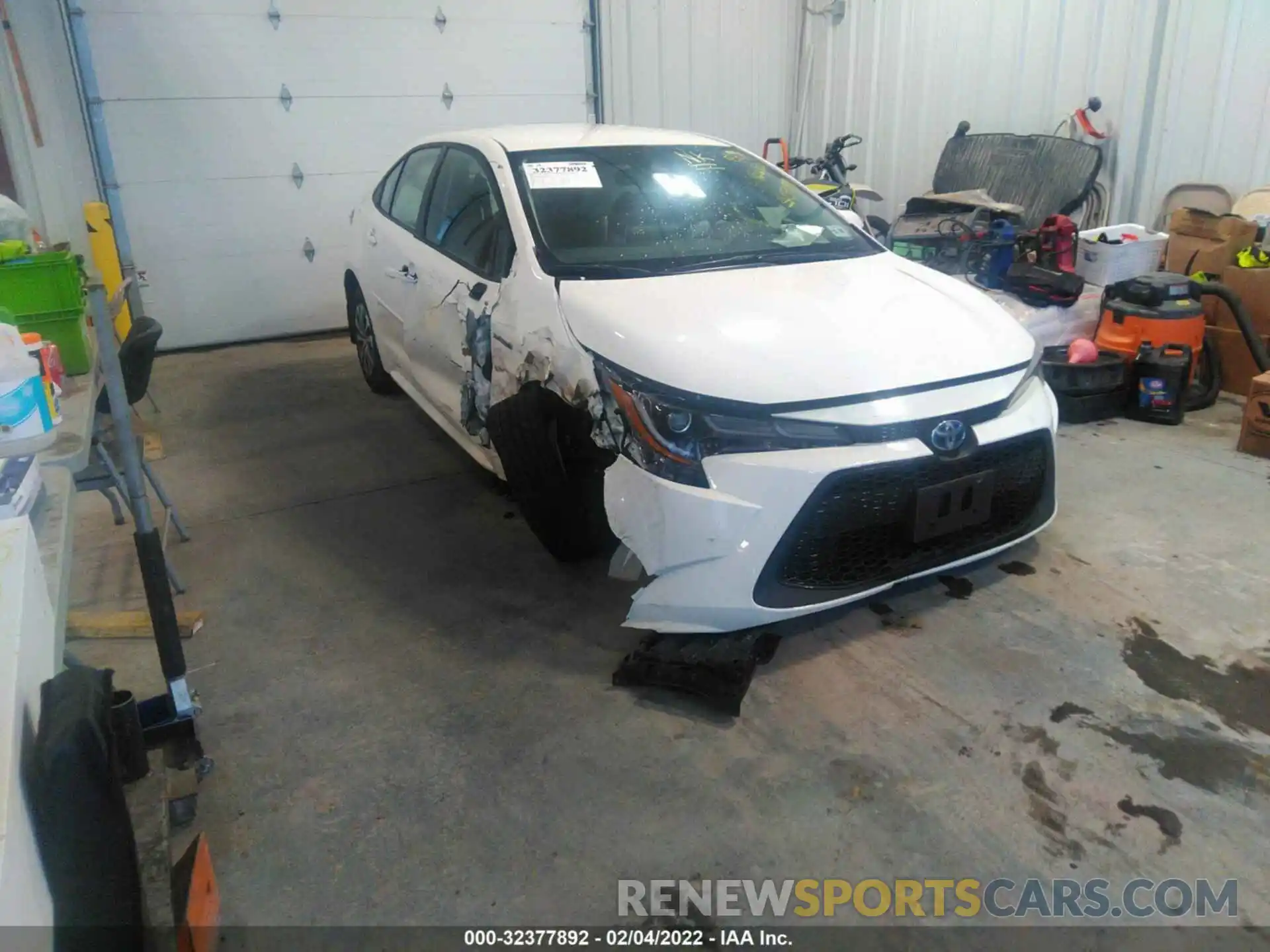 1 Photograph of a damaged car JTDEAMDE8MJ009190 TOYOTA COROLLA 2021