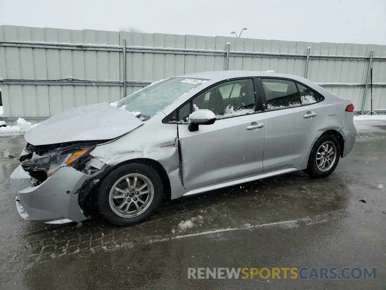 1 Photograph of a damaged car JTDEAMDE8MJ022795 TOYOTA COROLLA 2021