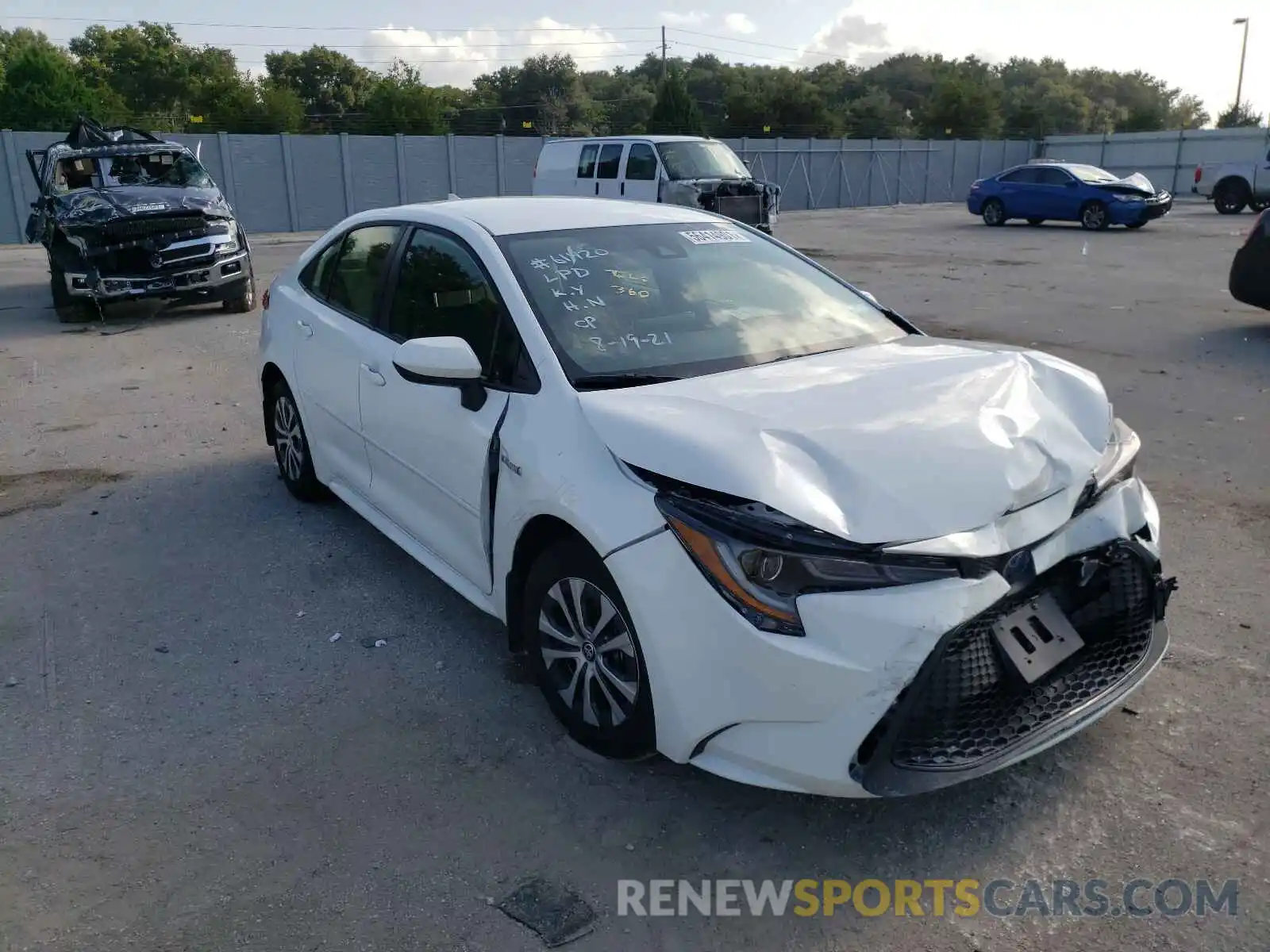 1 Photograph of a damaged car JTDEAMDE8MJ023543 TOYOTA COROLLA 2021