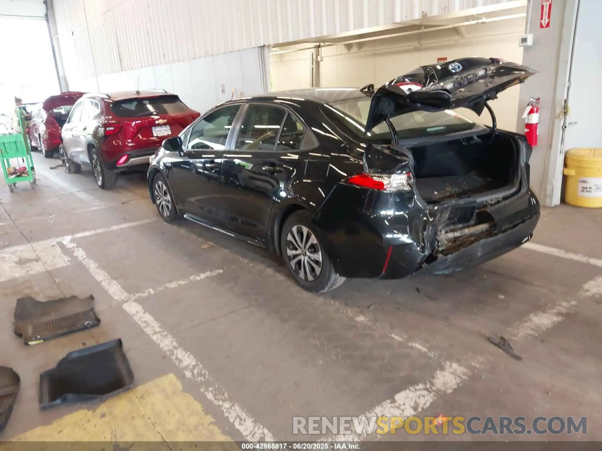 3 Photograph of a damaged car JTDEAMDE9MJ000577 TOYOTA COROLLA 2021
