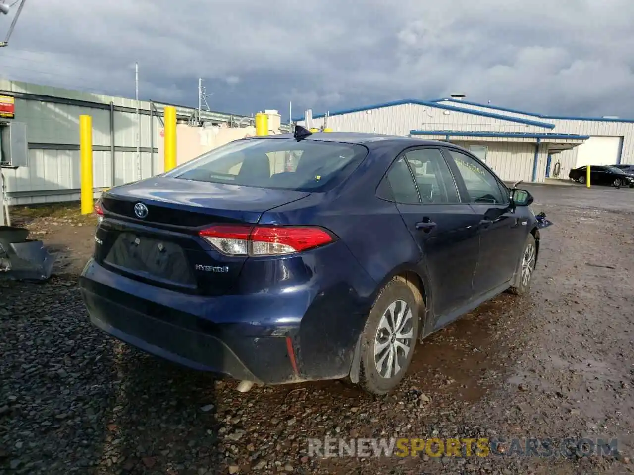 4 Photograph of a damaged car JTDEAMDE9MJ009778 TOYOTA COROLLA 2021