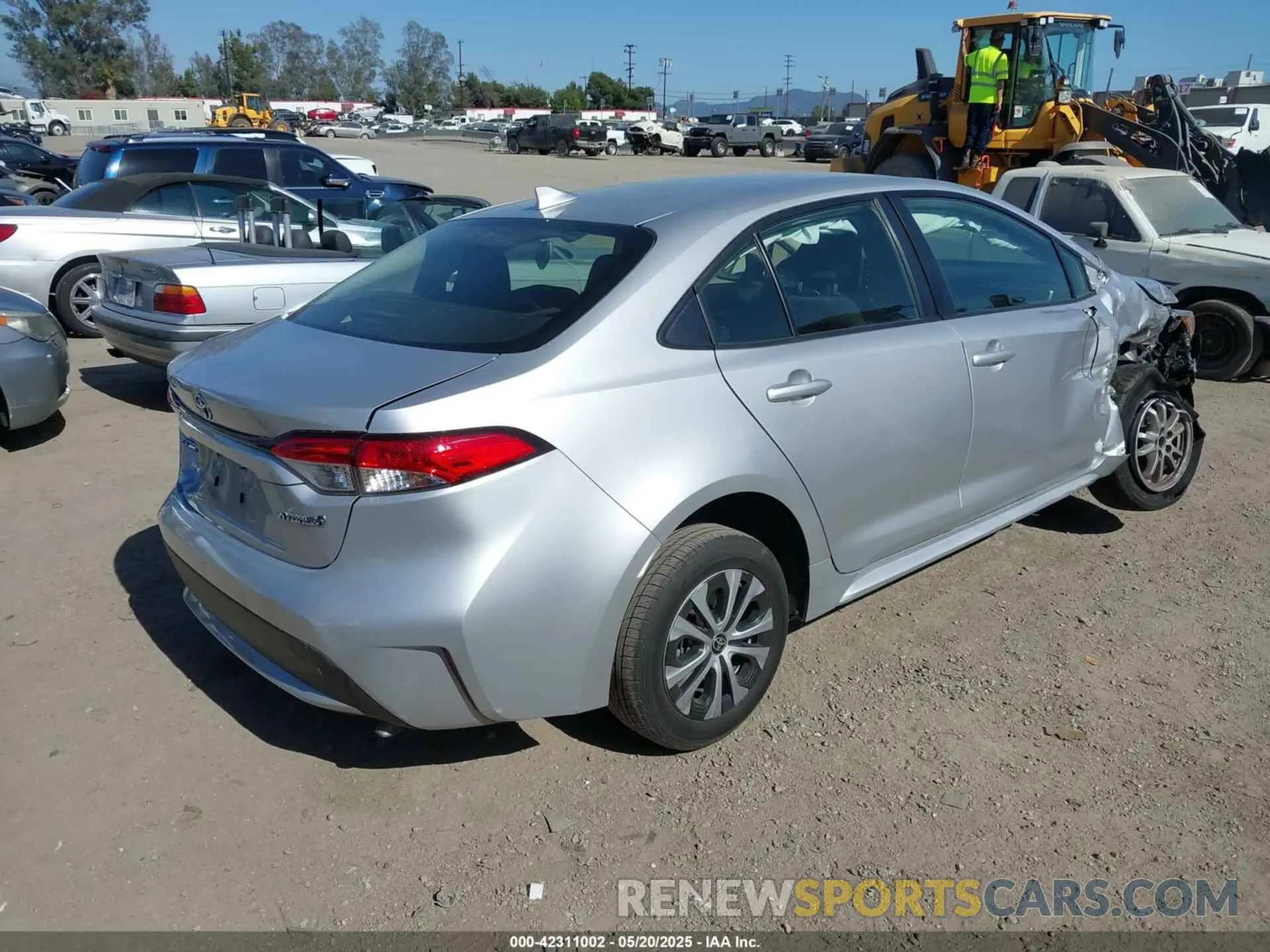 4 Photograph of a damaged car JTDEAMDE9MJ010185 TOYOTA COROLLA 2021