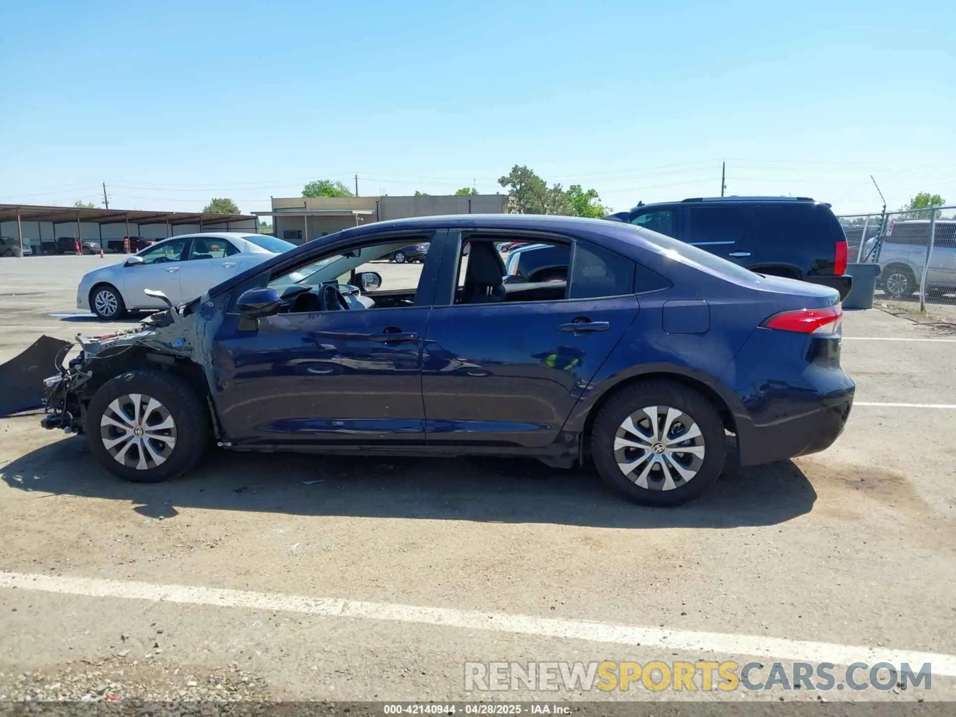 15 Photograph of a damaged car JTDEAMDE9MJ011644 TOYOTA COROLLA 2021