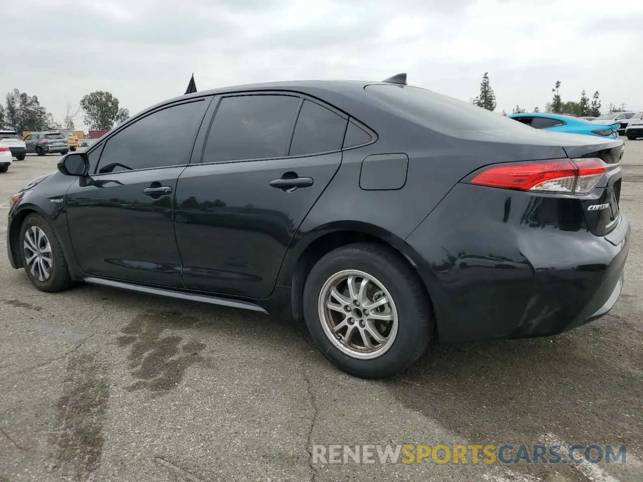 2 Photograph of a damaged car JTDEAMDE9MJ014589 TOYOTA COROLLA 2021