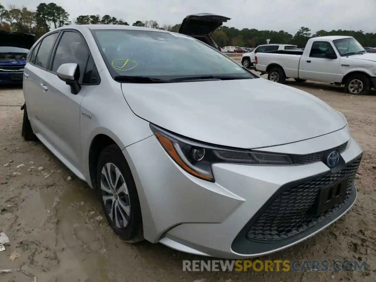 1 Photograph of a damaged car JTDEAMDE9MJ014687 TOYOTA COROLLA 2021