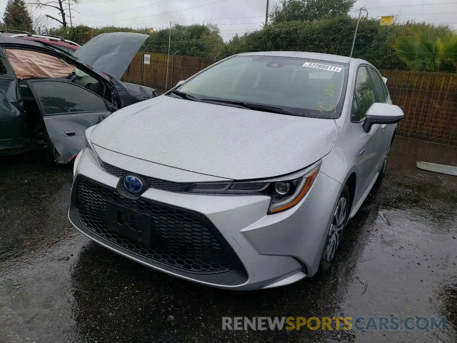 2 Photograph of a damaged car JTDEAMDEXMJ001396 TOYOTA COROLLA 2021