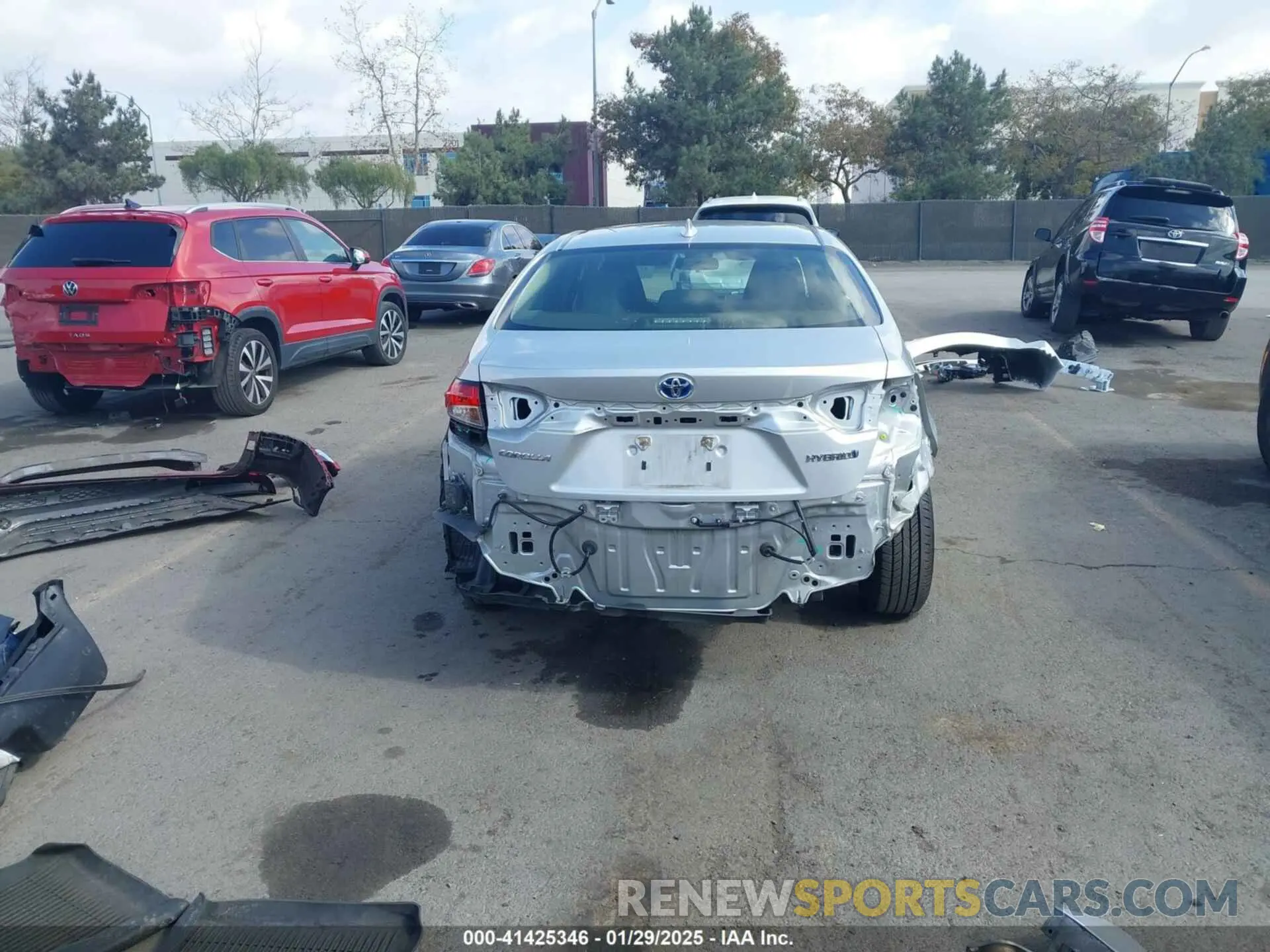 6 Photograph of a damaged car JTDEAMDEXMJ001494 TOYOTA COROLLA 2021