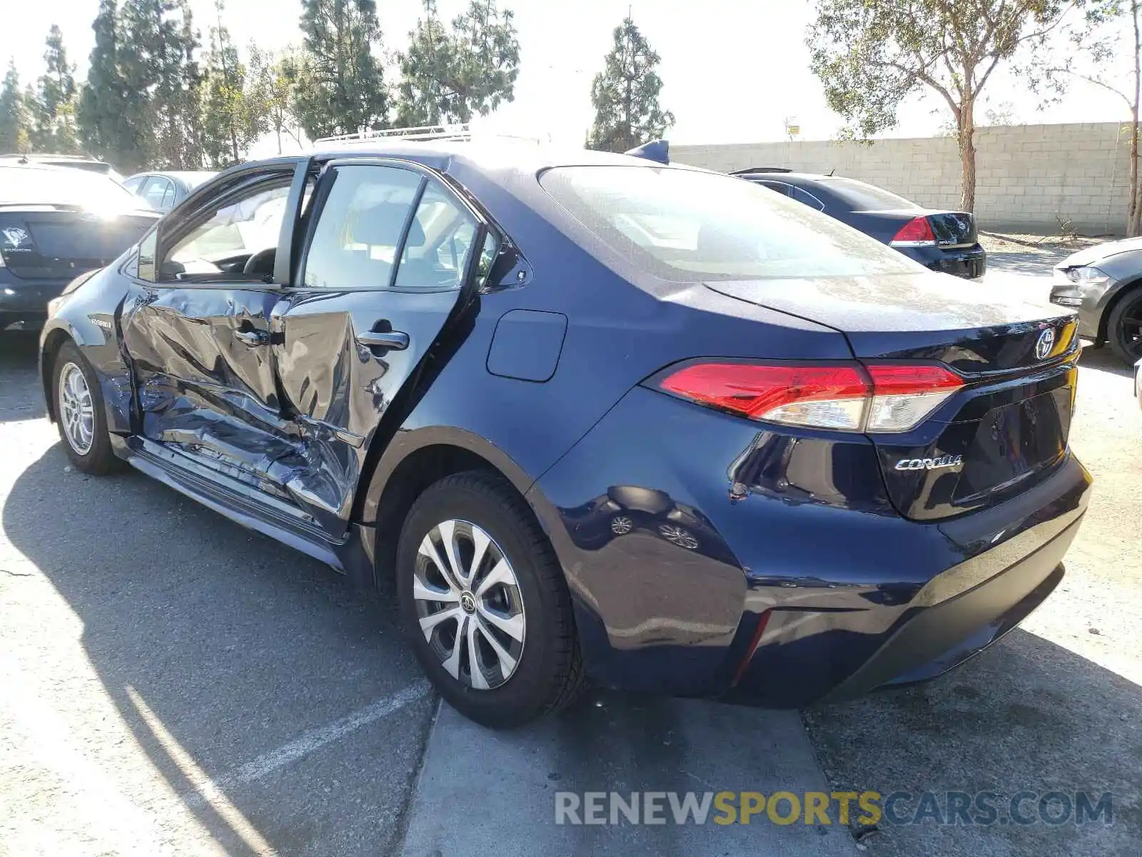 3 Photograph of a damaged car JTDEAMDEXMJ007344 TOYOTA COROLLA 2021