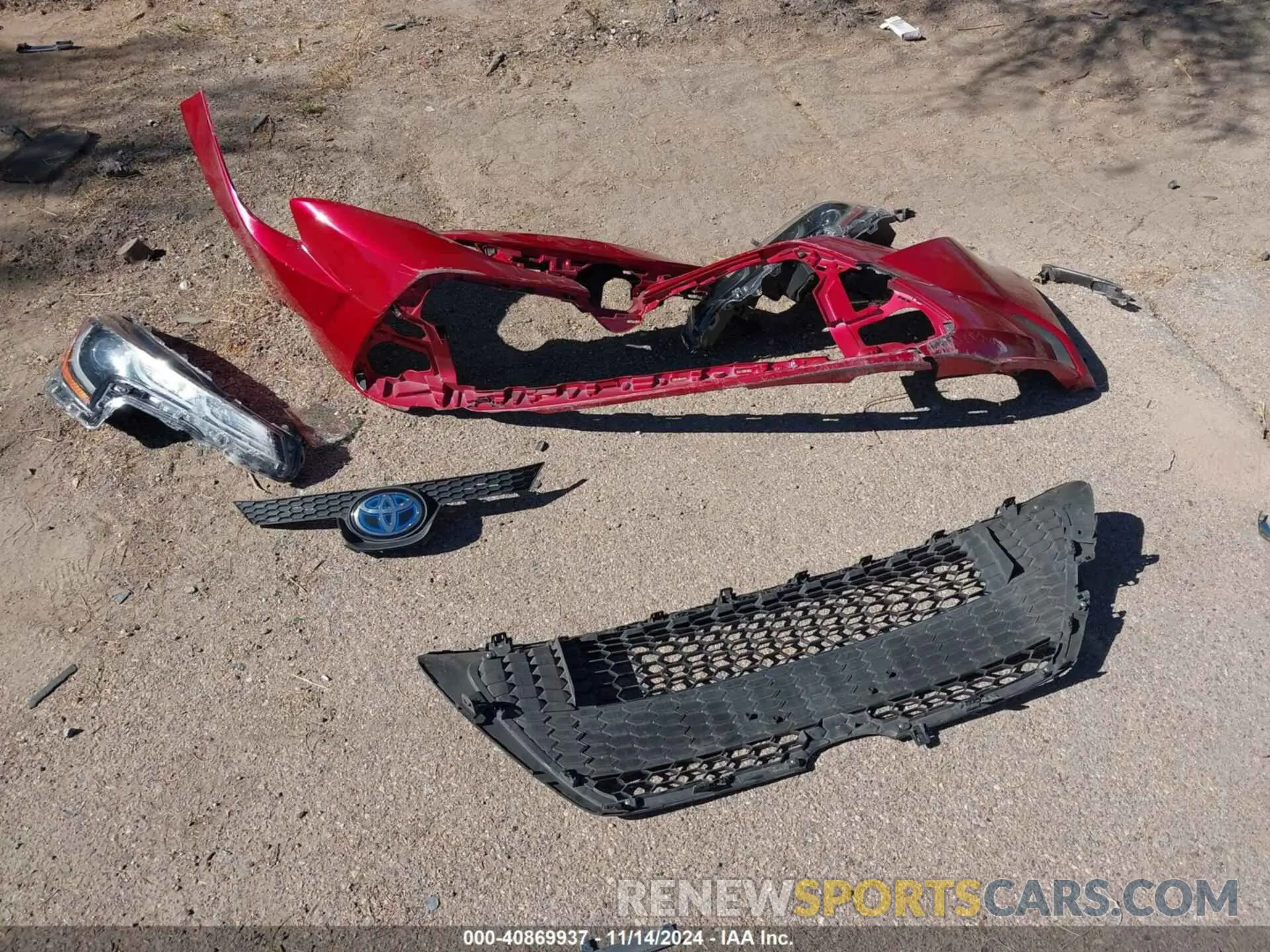 12 Photograph of a damaged car JTDEAMDEXMJ007487 TOYOTA COROLLA 2021