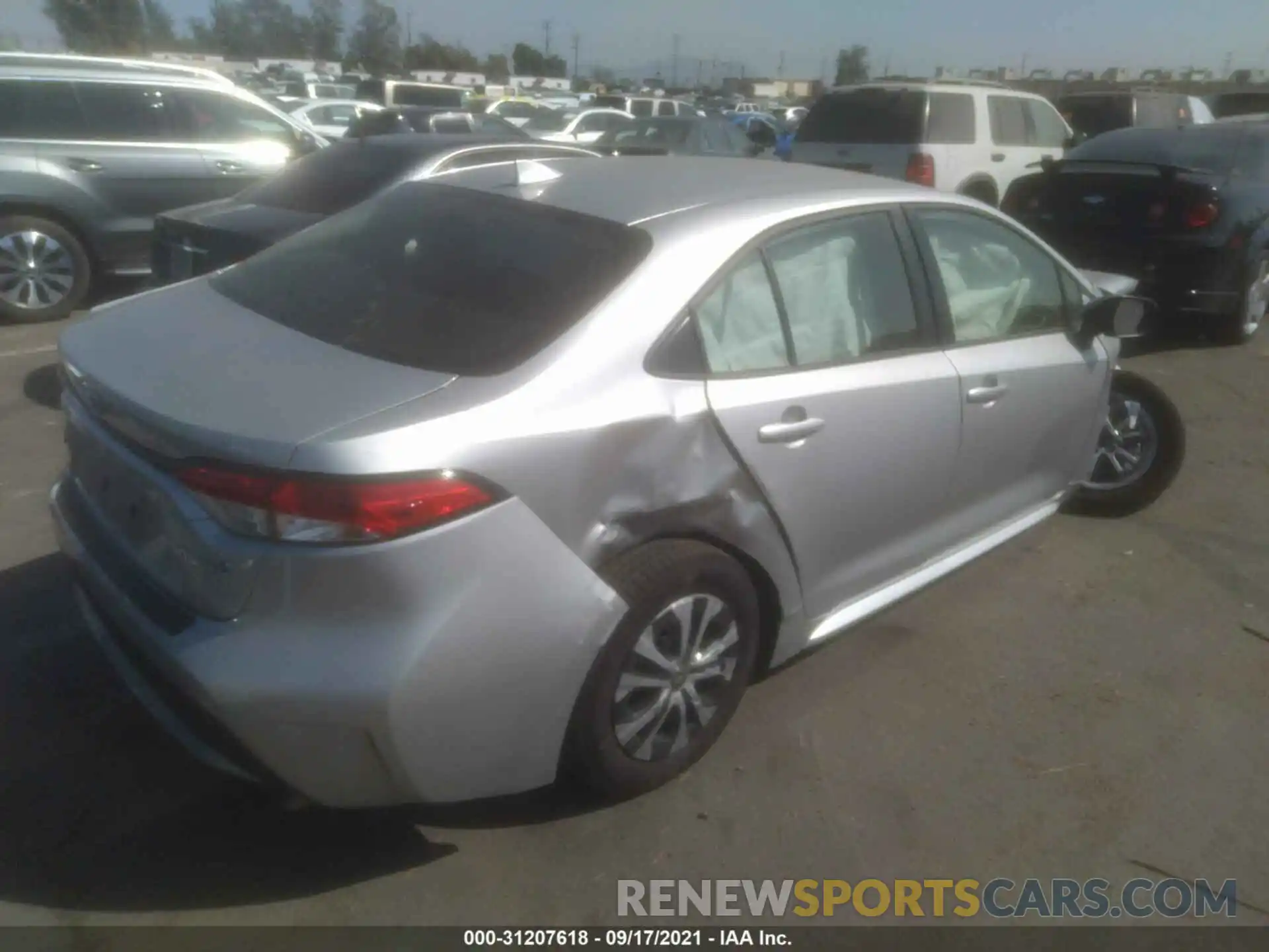 4 Photograph of a damaged car JTDEAMDEXMJ015752 TOYOTA COROLLA 2021